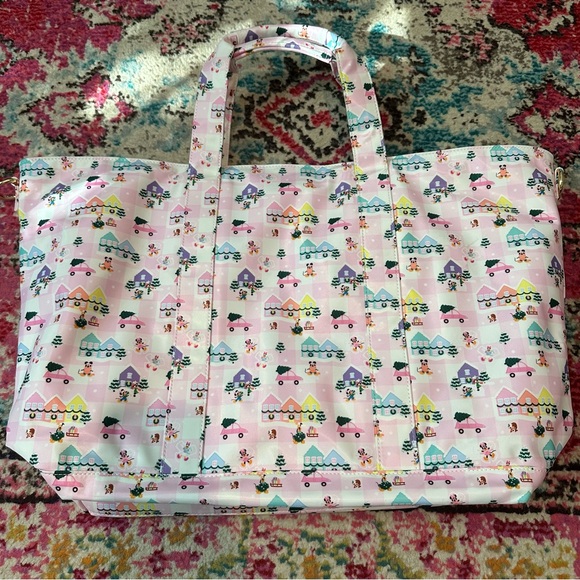 Stoney Clover Lane Disney Winter Classic Tote (no crossbody strap included) EUC - Picture 3 of 3